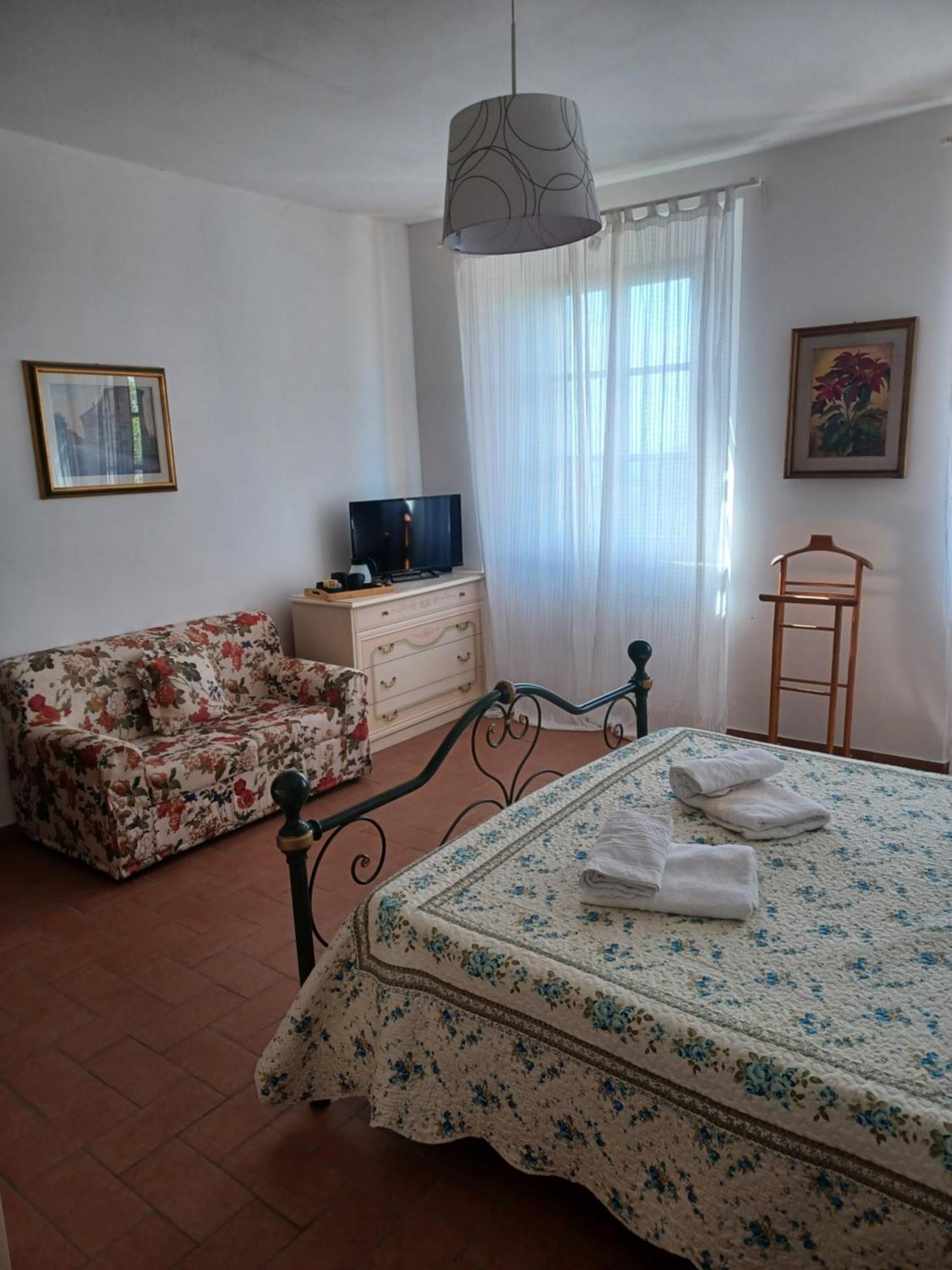 Casa Di Adriano Ξενοδοχείο Radicofani Εξωτερικό φωτογραφία
