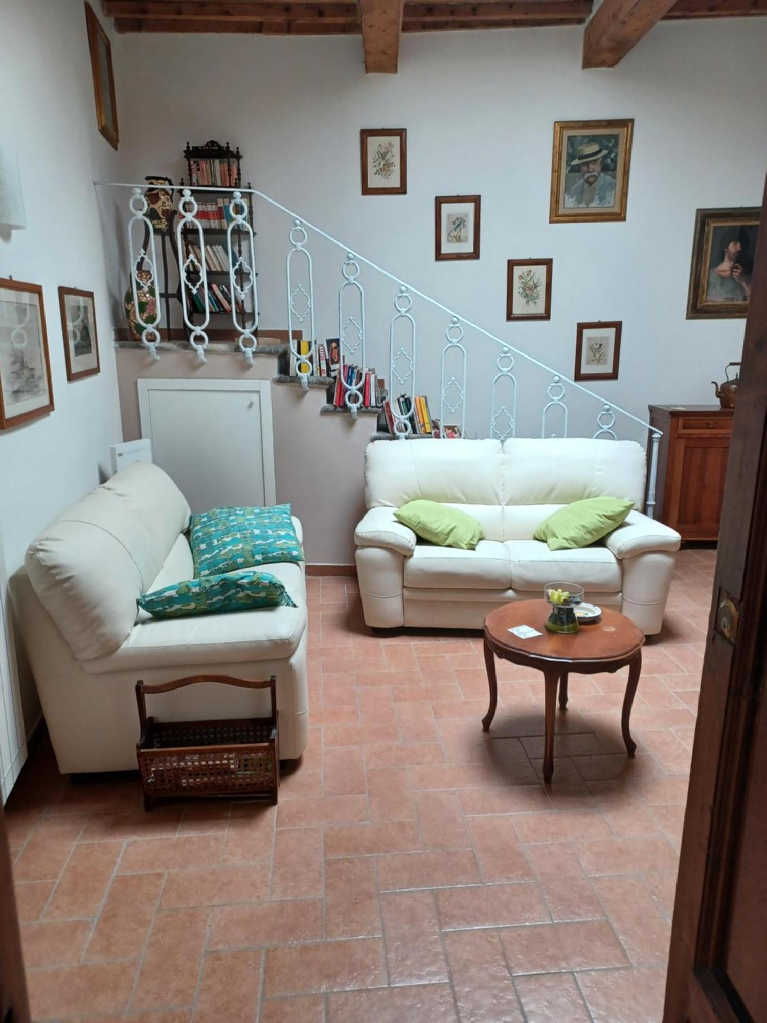 Casa Di Adriano Ξενοδοχείο Radicofani Εξωτερικό φωτογραφία